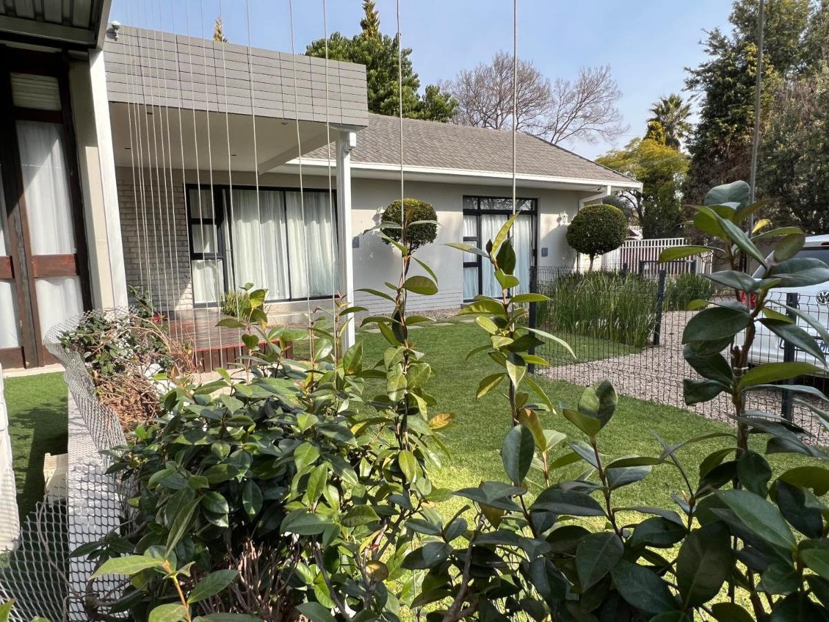 Le'Ciara Luxury Guest House Johannesburg Exteriör bild