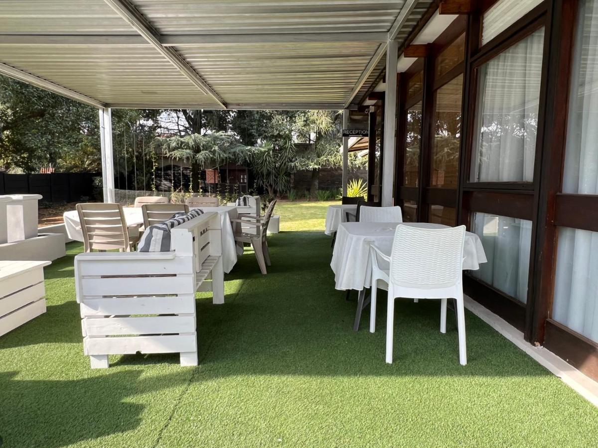 Le'Ciara Luxury Guest House Johannesburg Exteriör bild