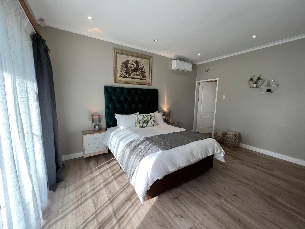 Le'Ciara Luxury Guest House Johannesburg Exteriör bild