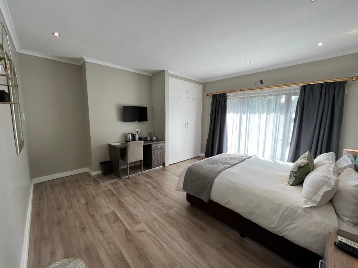 Le'Ciara Luxury Guest House Johannesburg Exteriör bild