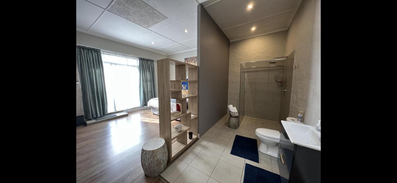 Le'Ciara Luxury Guest House Johannesburg Exteriör bild