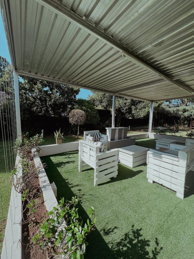 Le'Ciara Luxury Guest House Johannesburg Exteriör bild