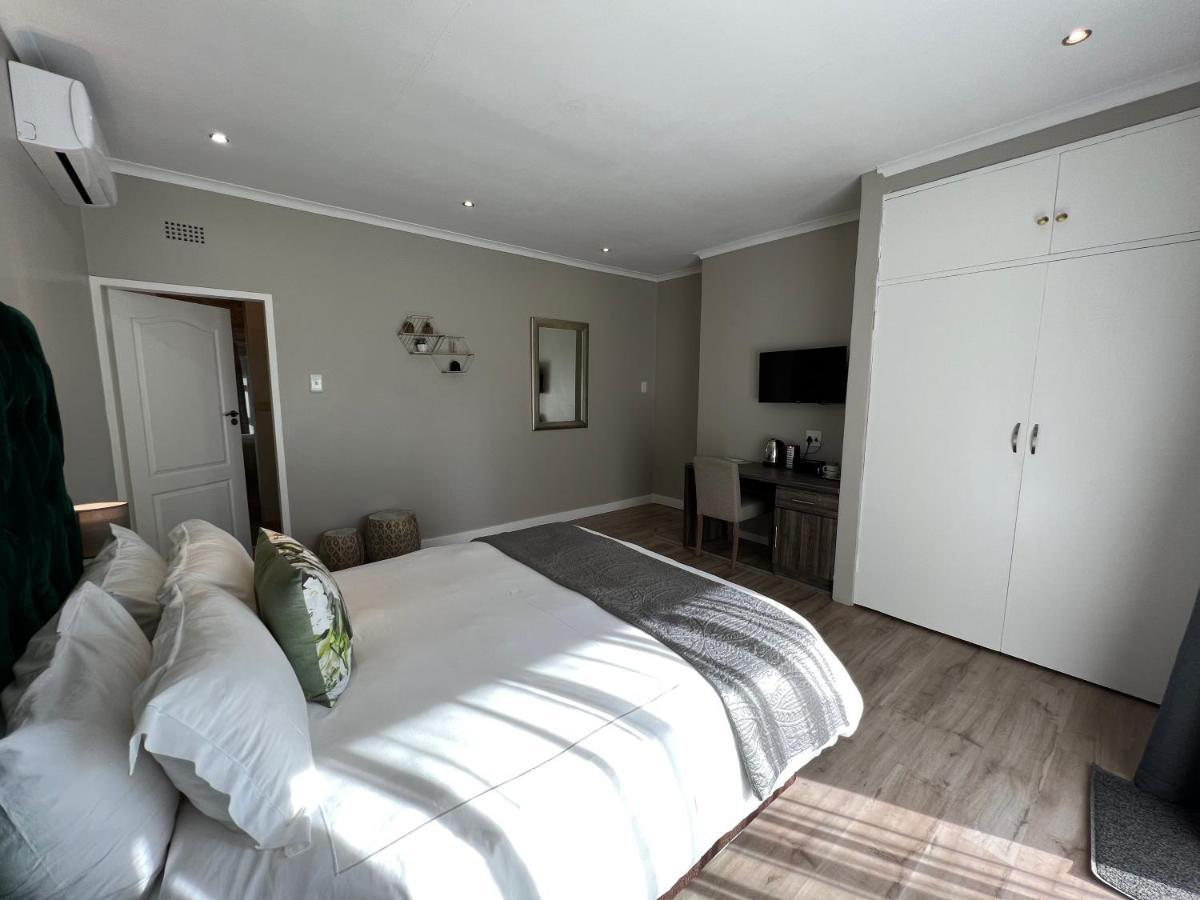 Le'Ciara Luxury Guest House Johannesburg Exteriör bild