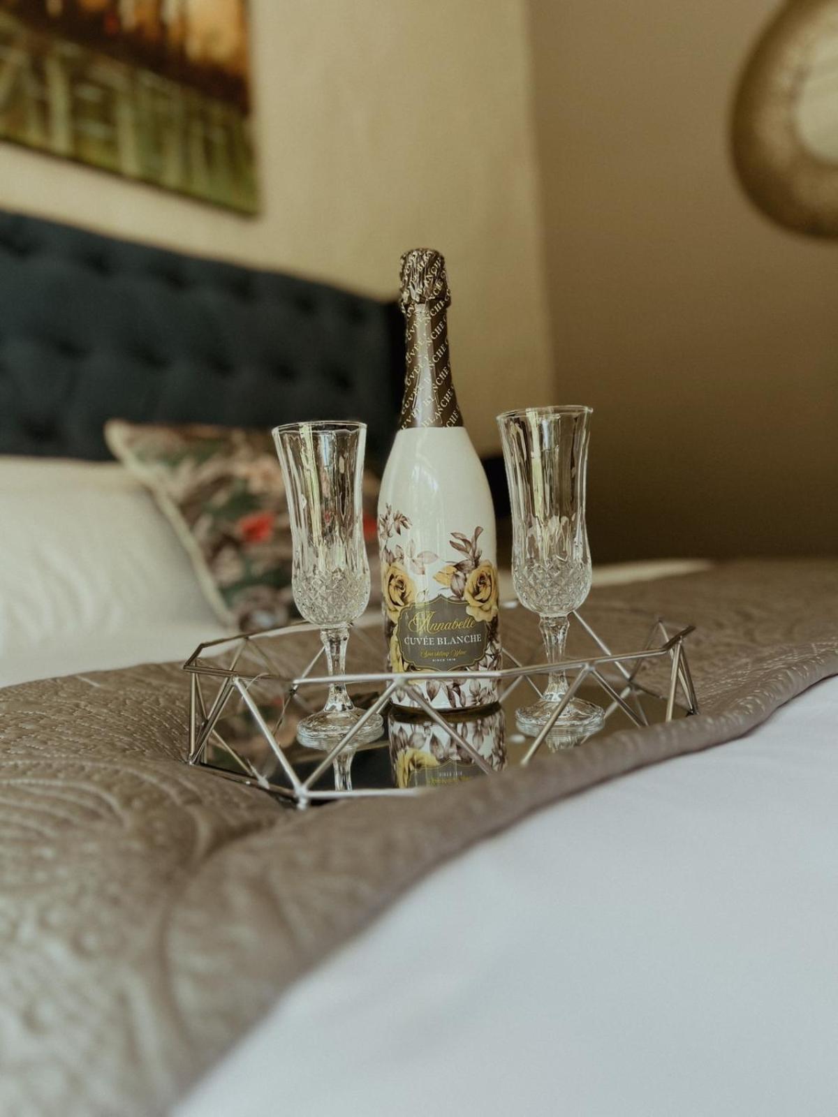 Le'Ciara Luxury Guest House Johannesburg Exteriör bild